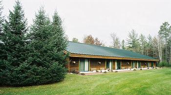 Whitetail Lodge Saint Germain 외부 사진